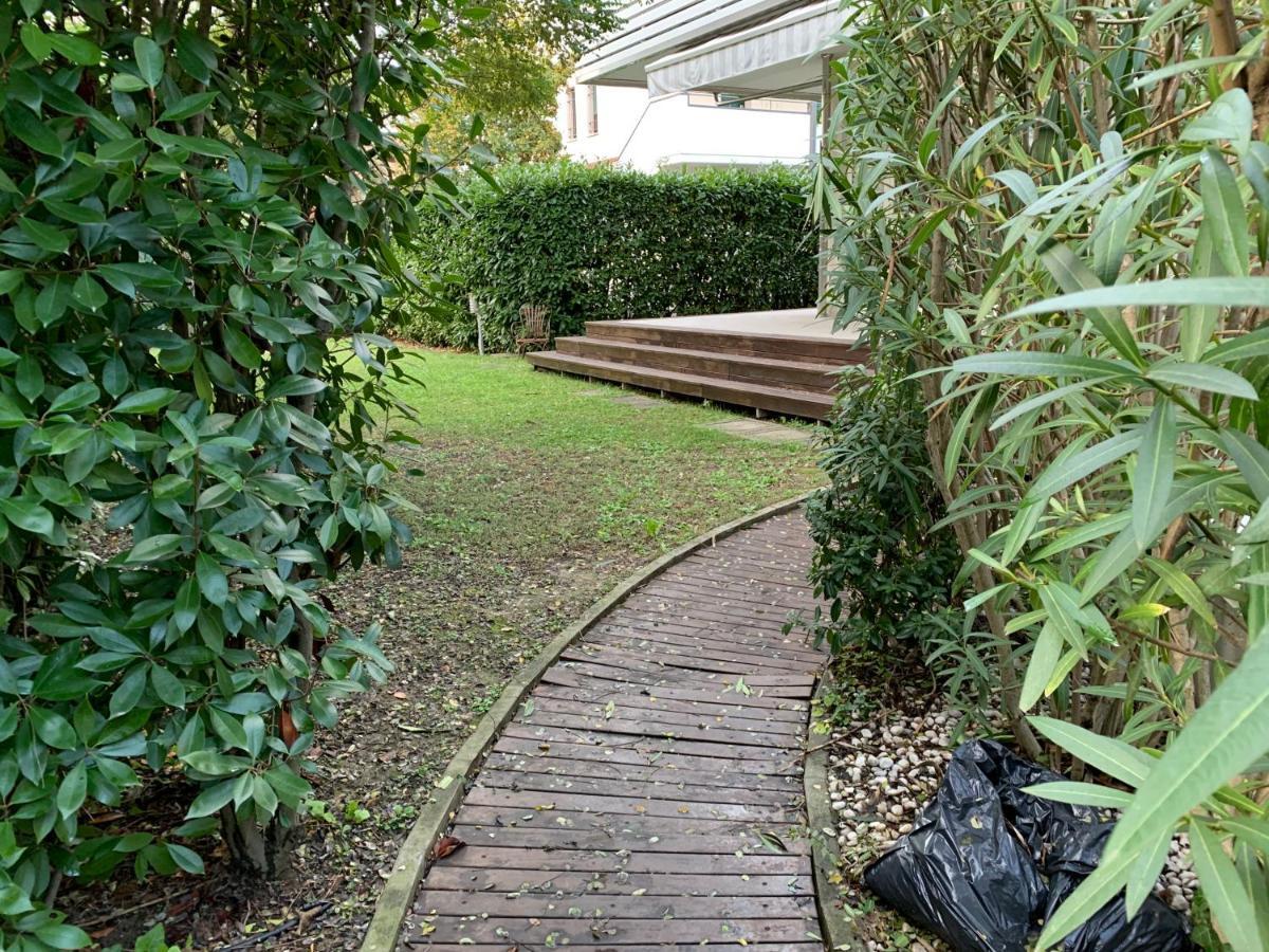 Casa Con Giardino Villa Cervia Exterior photo
